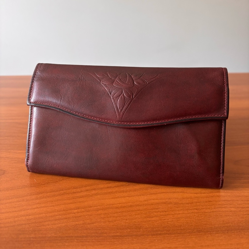 VTG Rolfs Cowhide Leather Burgundy Women's Floral Embossed Checkbook Wallet